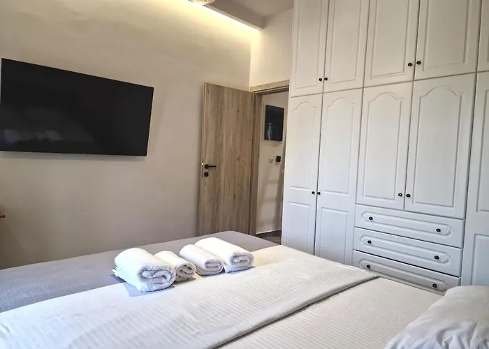 Zenozy Luxury Apartments
